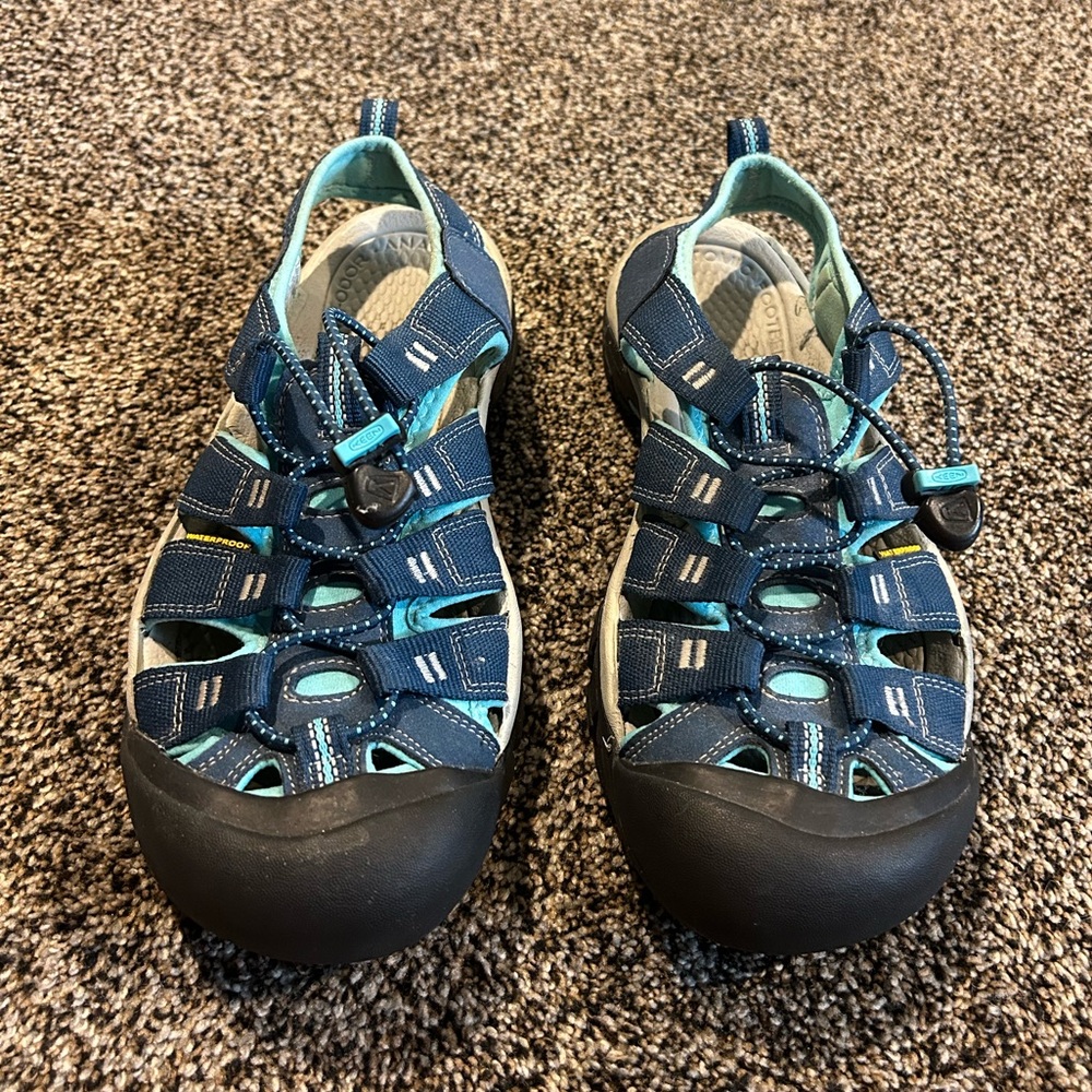 Keen Blue and Black Women's Sandals. Size 9.